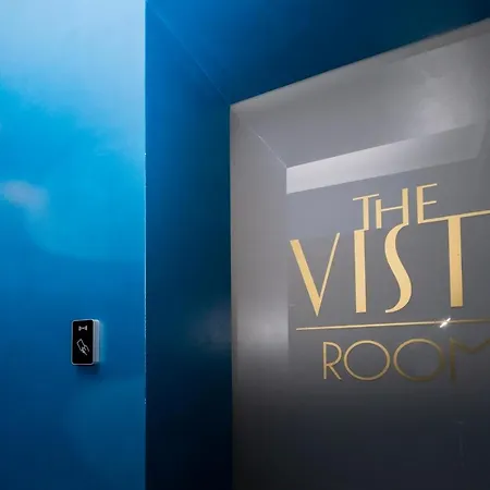 The Vista & Terrace 4*